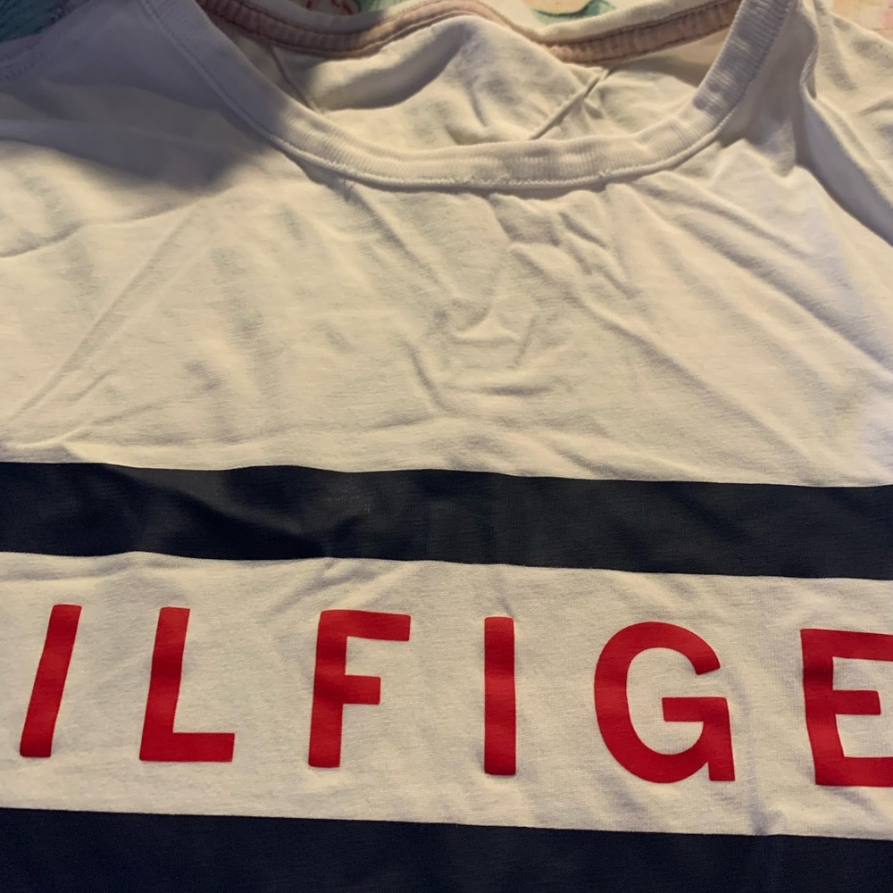 Tommy Hilfiger White Short Sleeve Tee with Red Logo and Black Stripes - Picture 7 of 13
